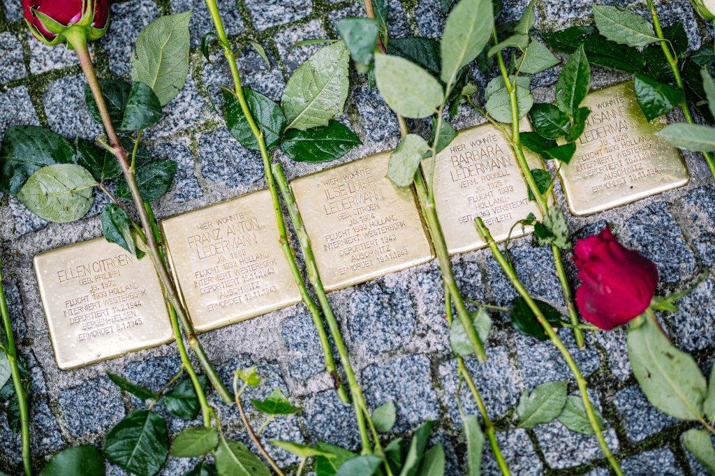 Home 2022 stolpersteine